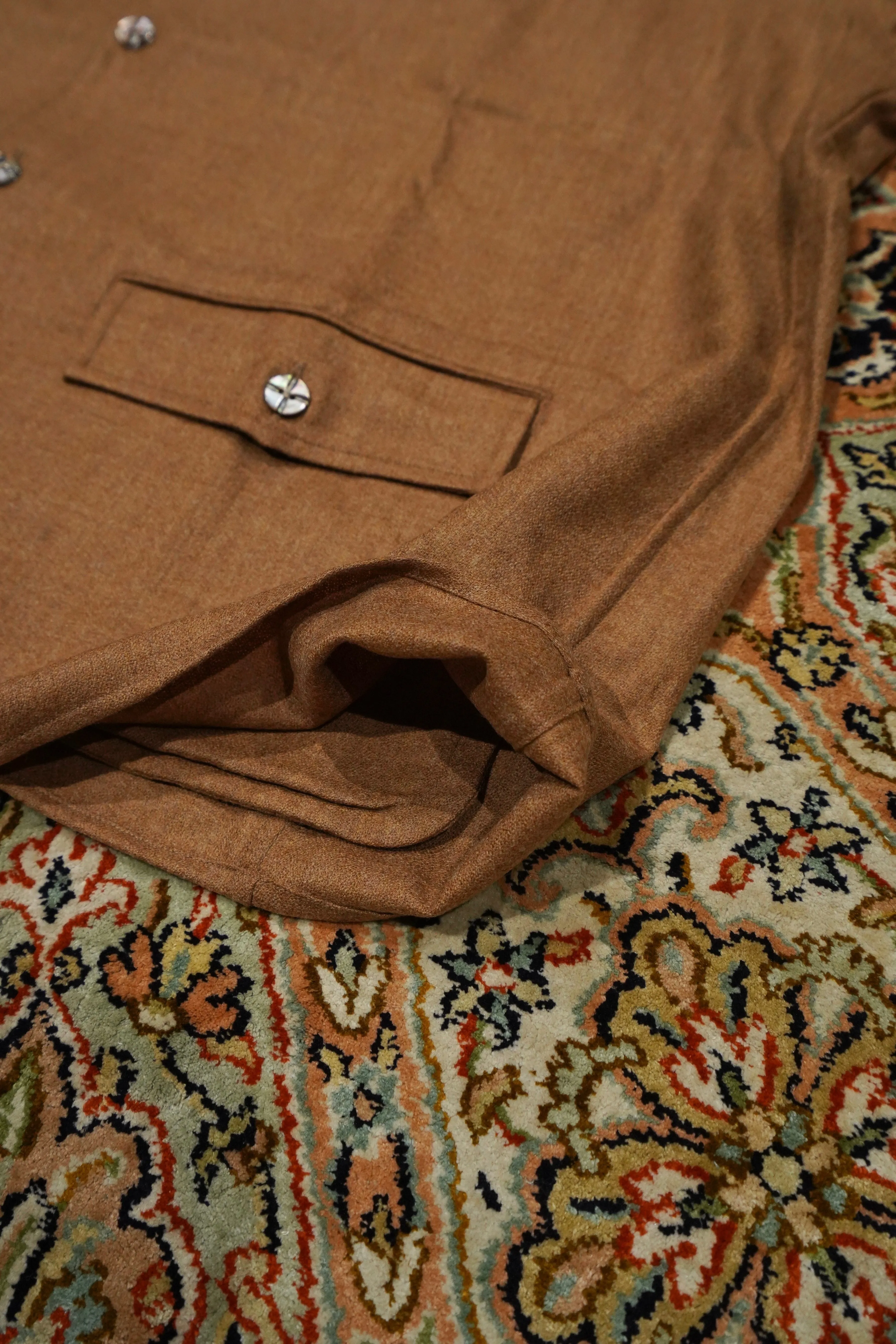 STEAF BALL SHIRT (GENTLE BEIGE)