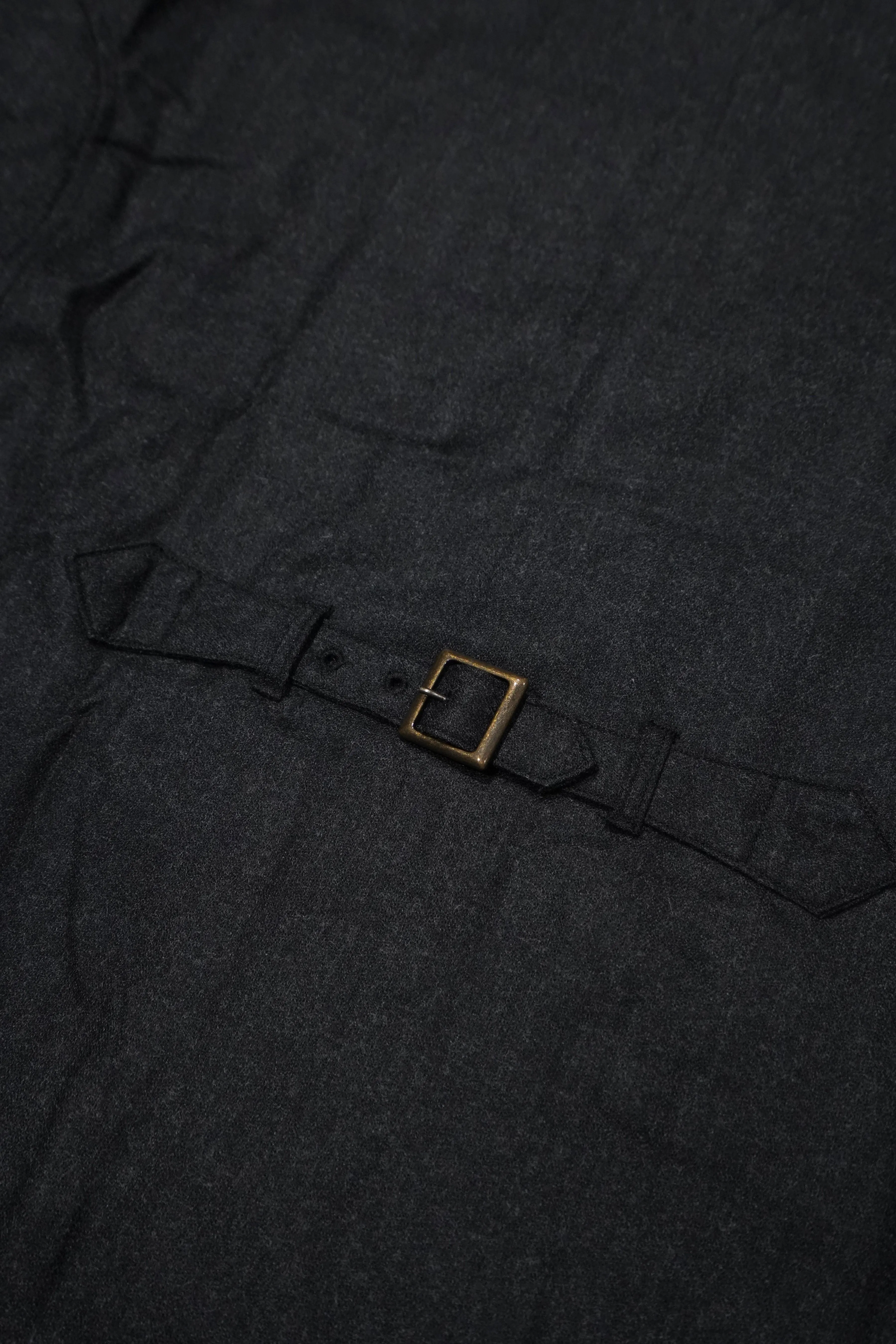 STEAF BALL SHIRT (GENTLE CHARCOAL)